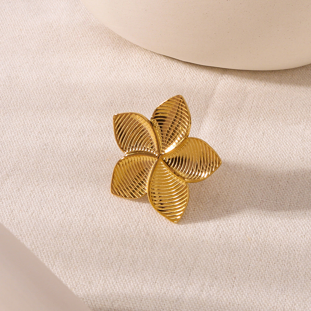 Minimalist Bohemian Floral and Geometric Stainless Steel Ring for Women with 18K Vacuum Plating