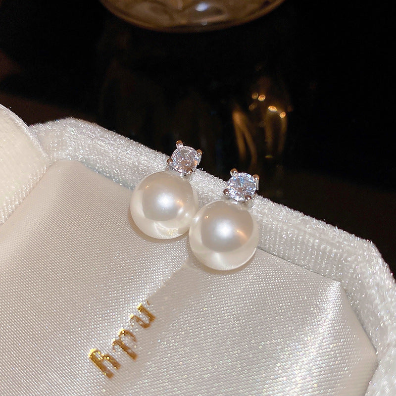 Eleganti Orecchini a Perno da Donna in Stile Francese Vintage con Zirconi Geometrici e Perle Imitazione