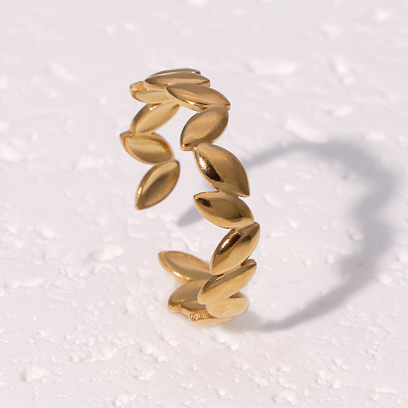 Minimalist 18K Gold Plated Stainless Steel Three-Leaf Clover Open Ring for Women
