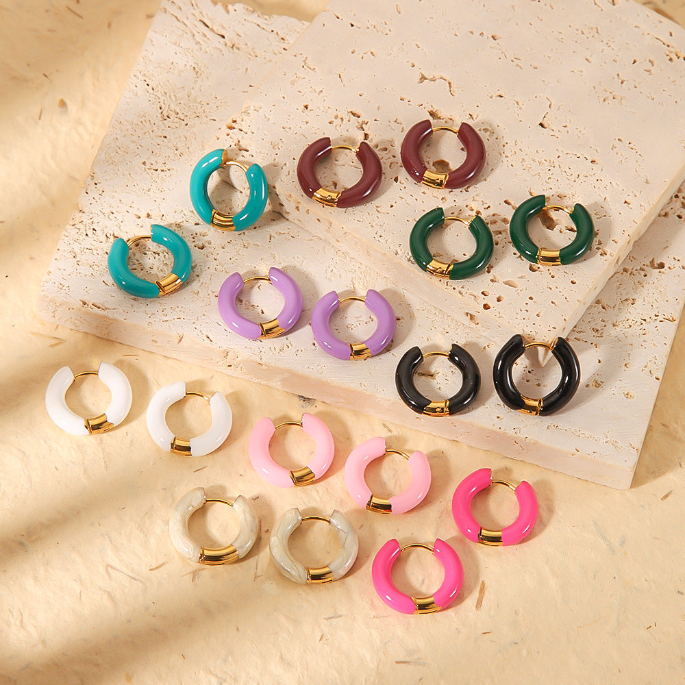 Orecchini a Cerchio Geometrici Minimalisti in Acciaio Inox con Placcatura in Oro 18K e Finitura Smaltata da Donna