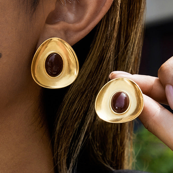 Pendientes Geométricos de Moda de Acero Inoxidable con Resina Color Avellana Bañados en Oro de 18K para Mujer