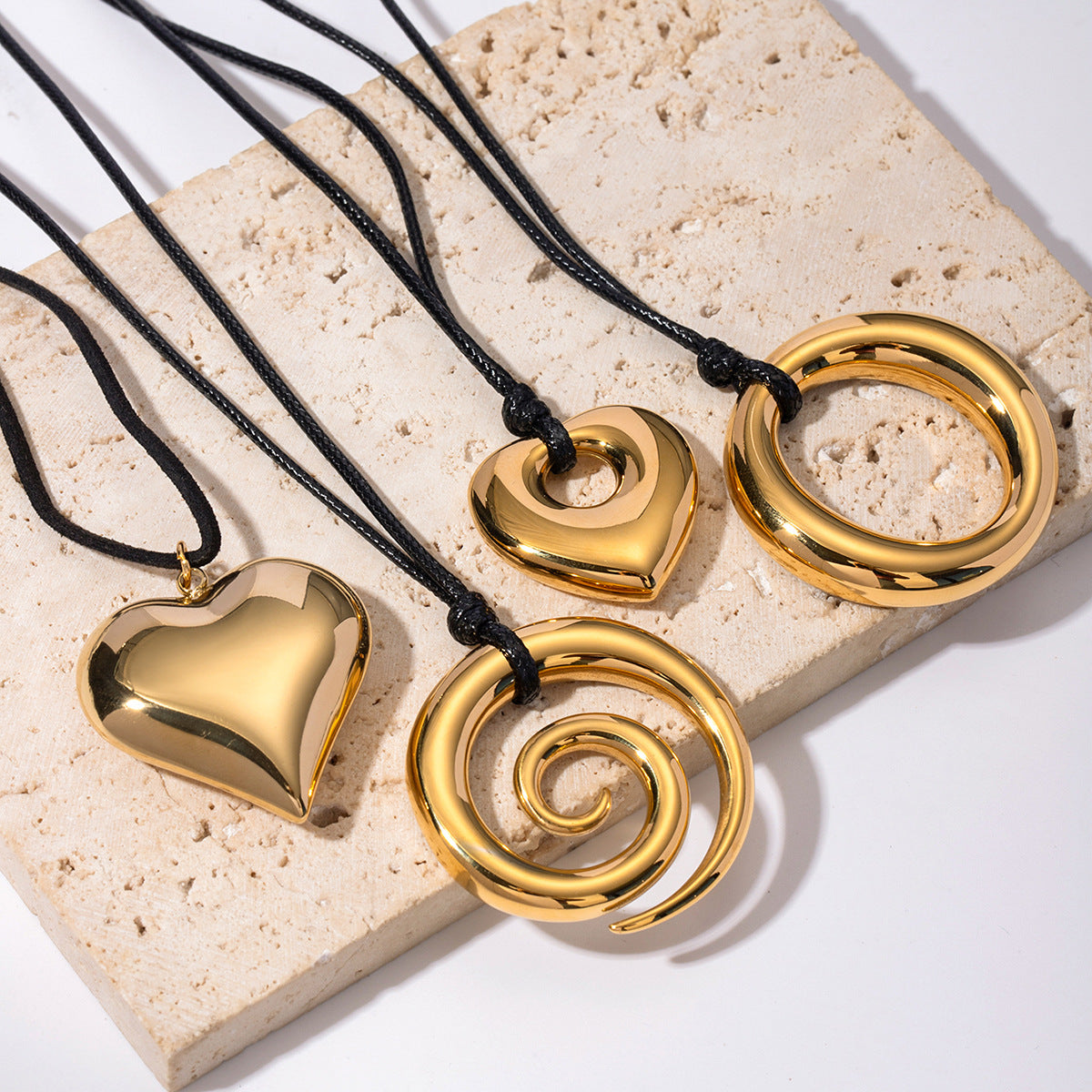 Trendy Ins Style 18K Gold Plated Stainless Steel Curved Tube Circle Pendant Necklace Unisex