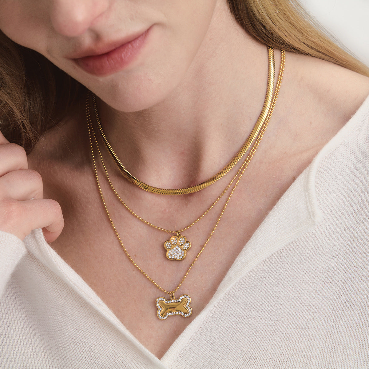 Collar colgante de gato geométrico minimalista de acero inoxidable 316L con baño de oro PVD para mujer