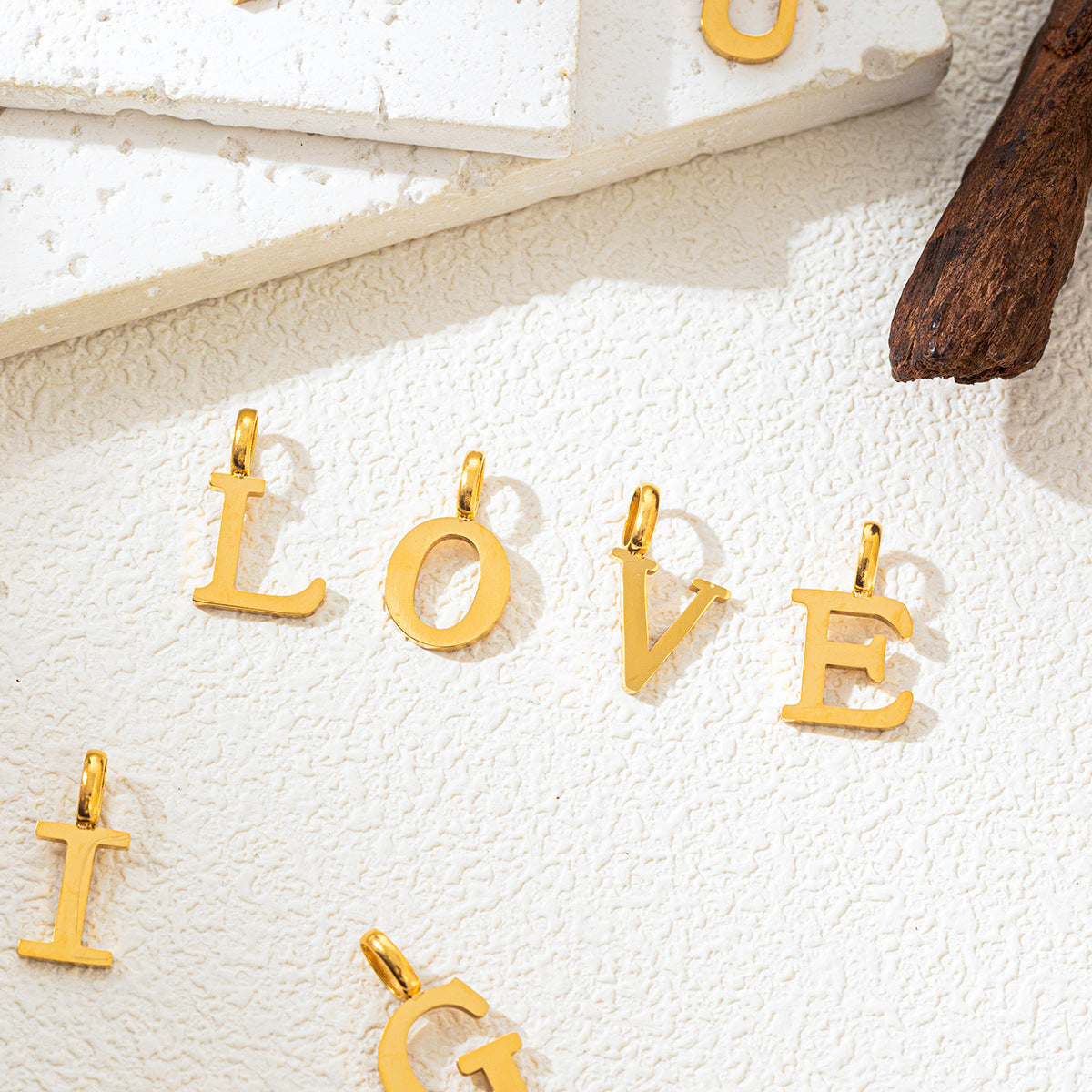 Minimalist Titanium Steel 18K Gold Plated PVD Letter Charm Bar
