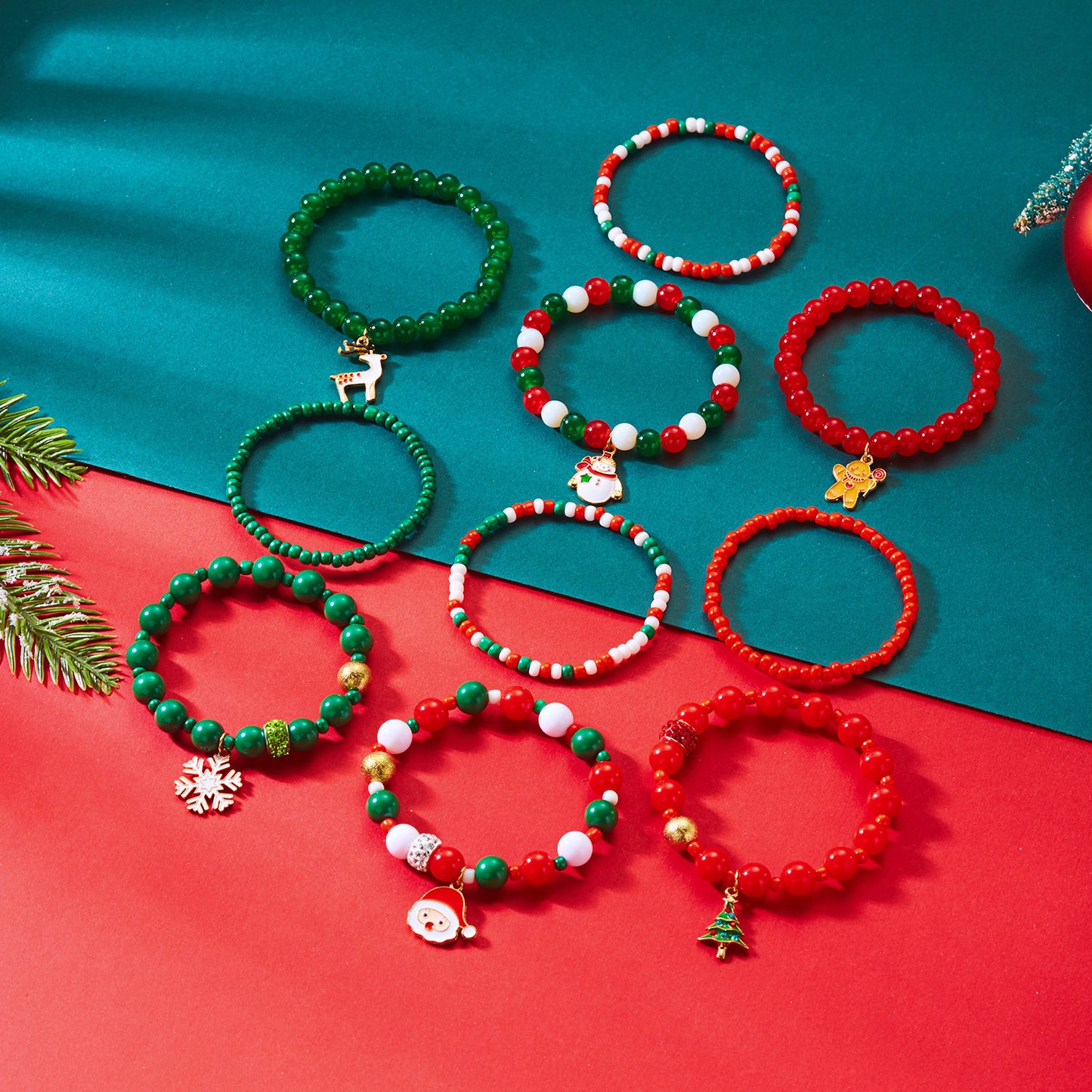 Juego de pulseras trenzadas a mano con temática navideña con dijes de Papá Noel, copo de nieve y reno de aleación de zinc, joyería unisex para fiestas.