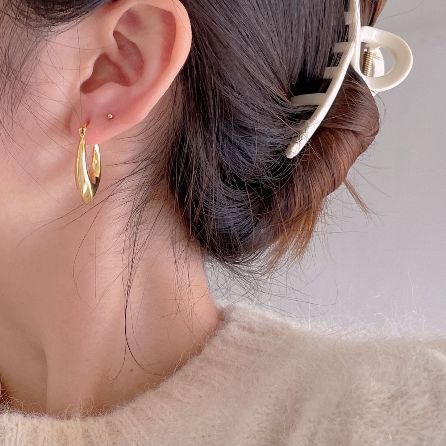 Minimalist Geometric U-Shaped Earrings for Women in 925 Sterling Silver with Gold Plating