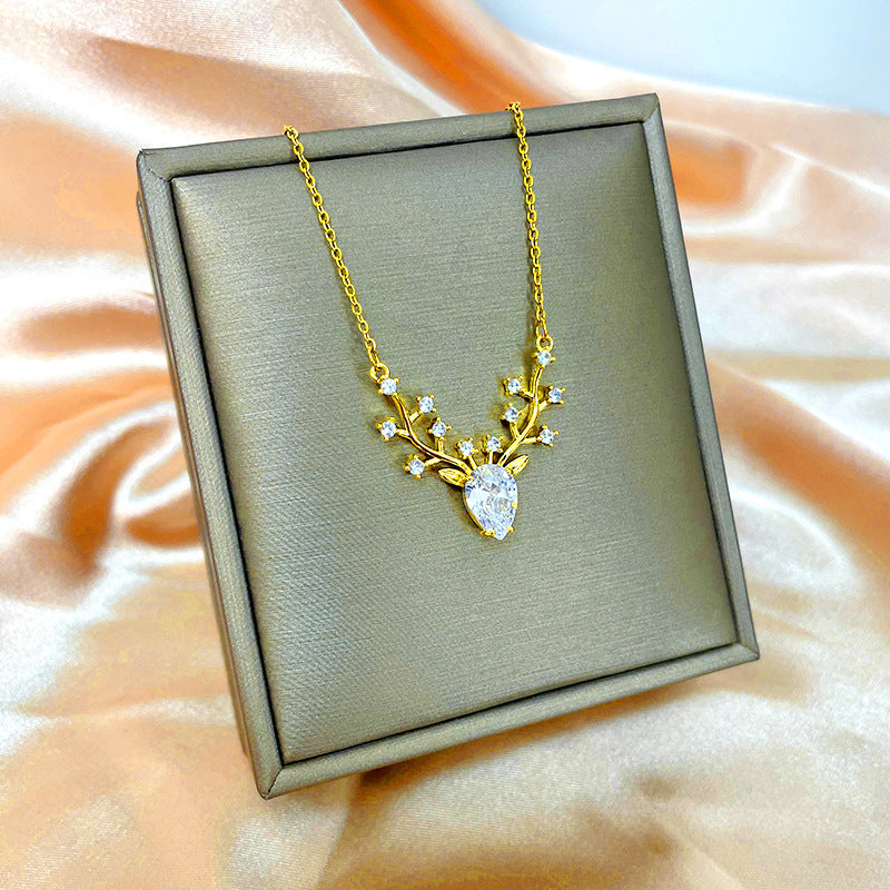 Minimalist Geometric Titanium Steel Necklace with Gold-Plated Copper Pendant and O-Chain for Women