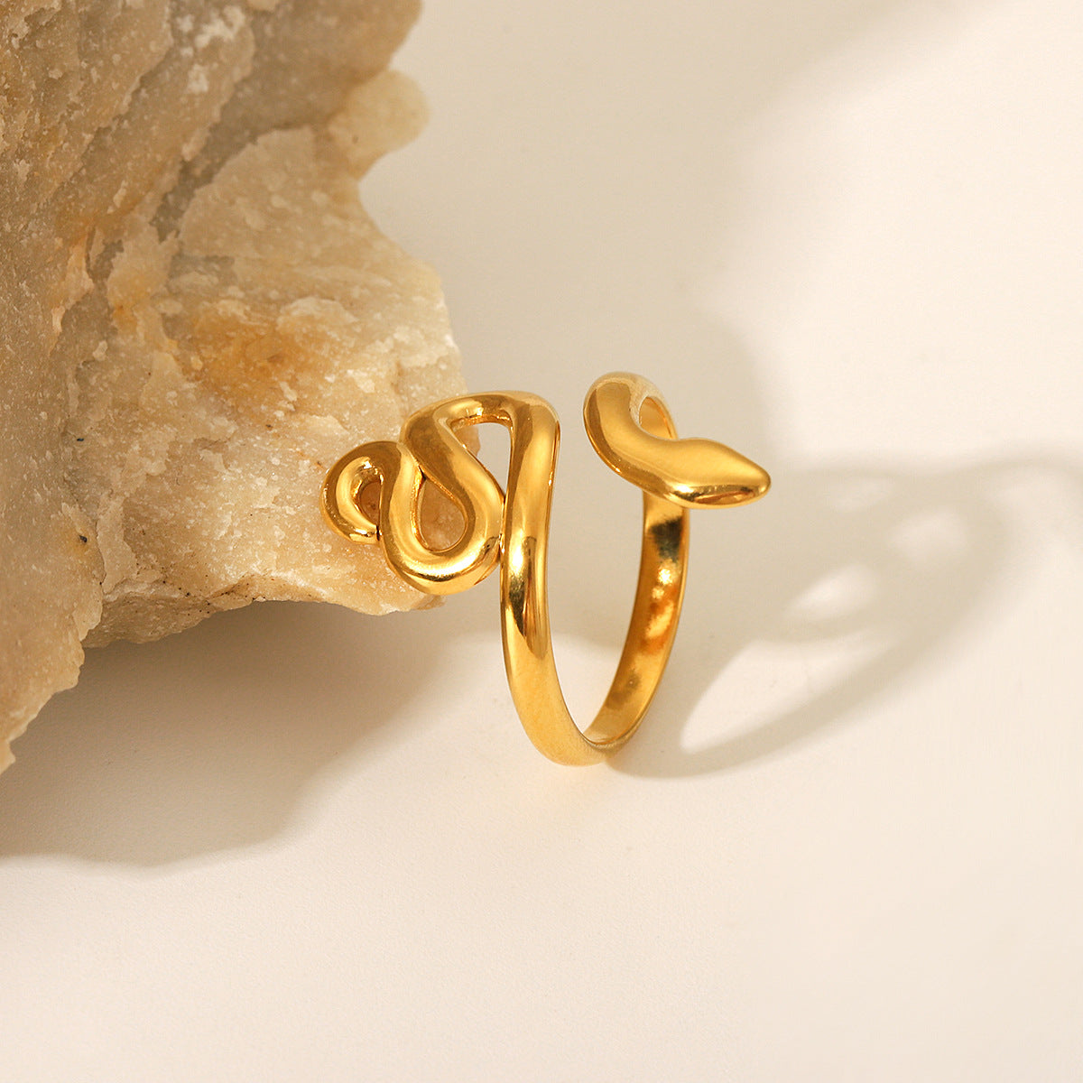 Ins Style Snake Shape Titanium Steel Plated Ring for Women Geometric Animal Design Fashionable Unisex Accessory