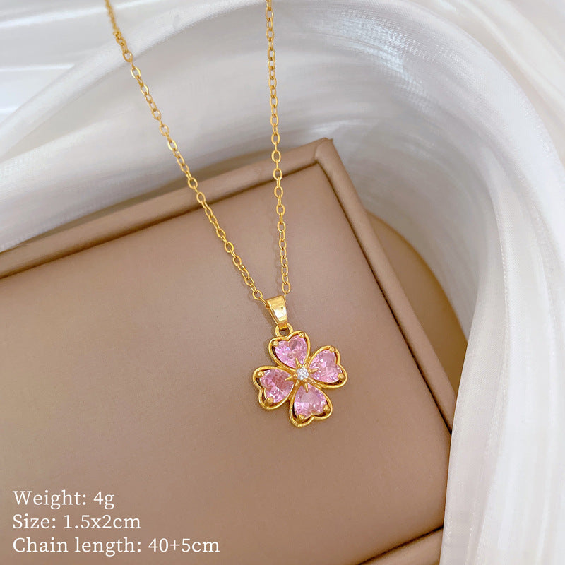 Set collana e orecchini geometrici da donna con cuore e quadrifoglio in acciaio inossidabile placcato lusso