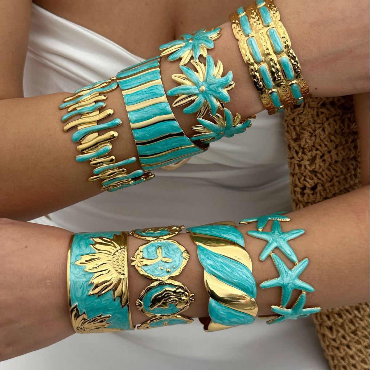 Vintage Geometric Leaf Flower Heart Star Drip Oil Stainless Steel Open Cuff Bracelet for Women