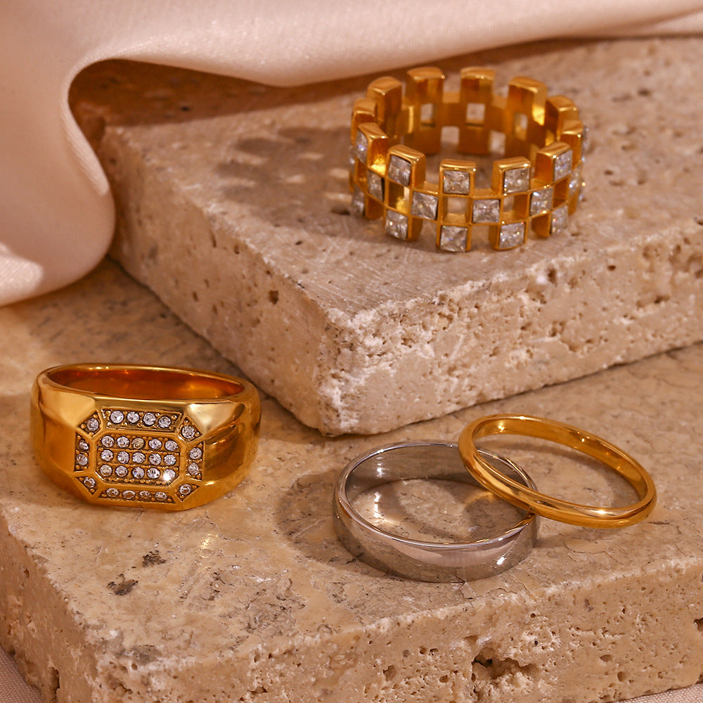 Anello minimalista geometrico in acciaio inossidabile con placcatura in oro 18 carati e zirconi micro-pavé da donna
