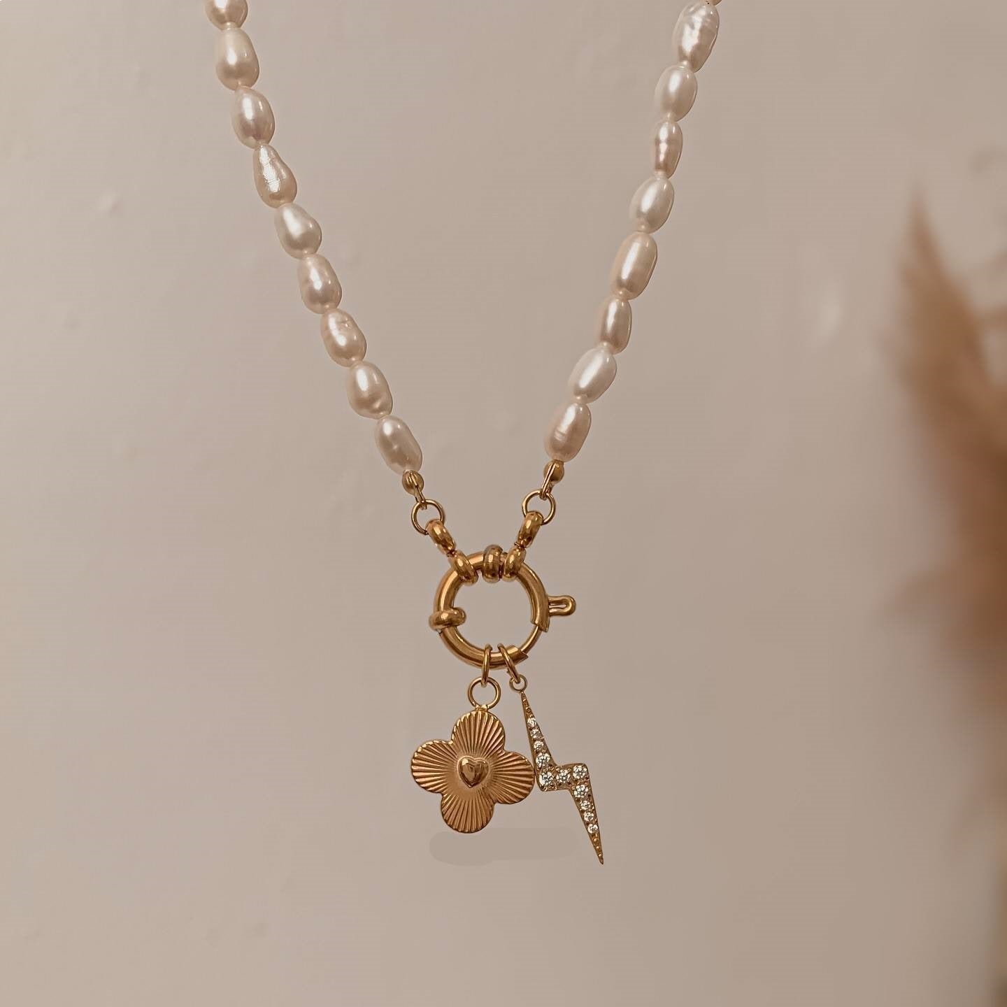 Luxury Casual 18K Gold Plated PVD Stainless Steel Animal Pendant