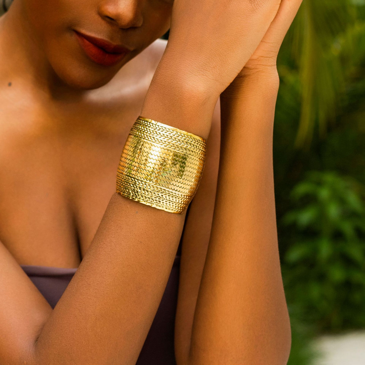 Punk Hip-hop Geometric Plated Alloy Cuff Bracelet with Wheat Ear Pattern for Women