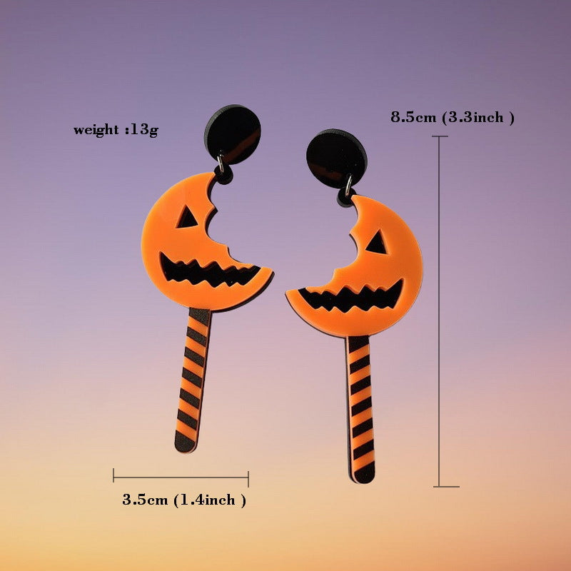 Orecchini asimmetrici in acrilico per Halloween con lettere glitterate, motivi di zucca, fantasma, teschio, scheletro e ragno