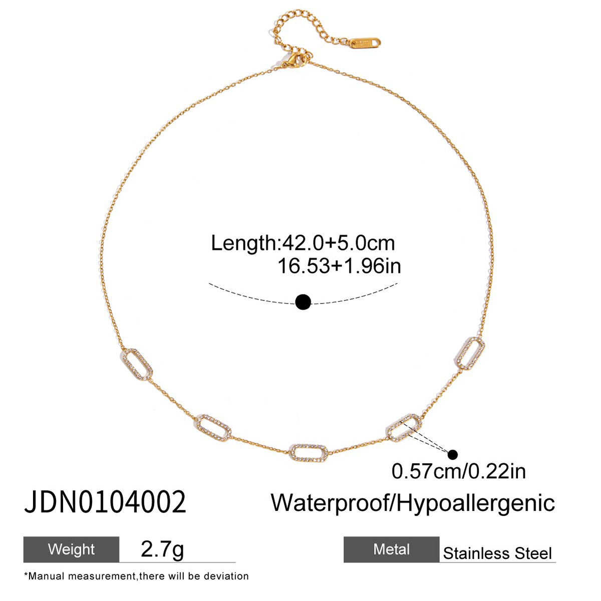 Collana con pendente geometrico minimalista in acciaio al titanio con intarsio di strass, catena a clavicola in acciaio inossidabile placcato da donna