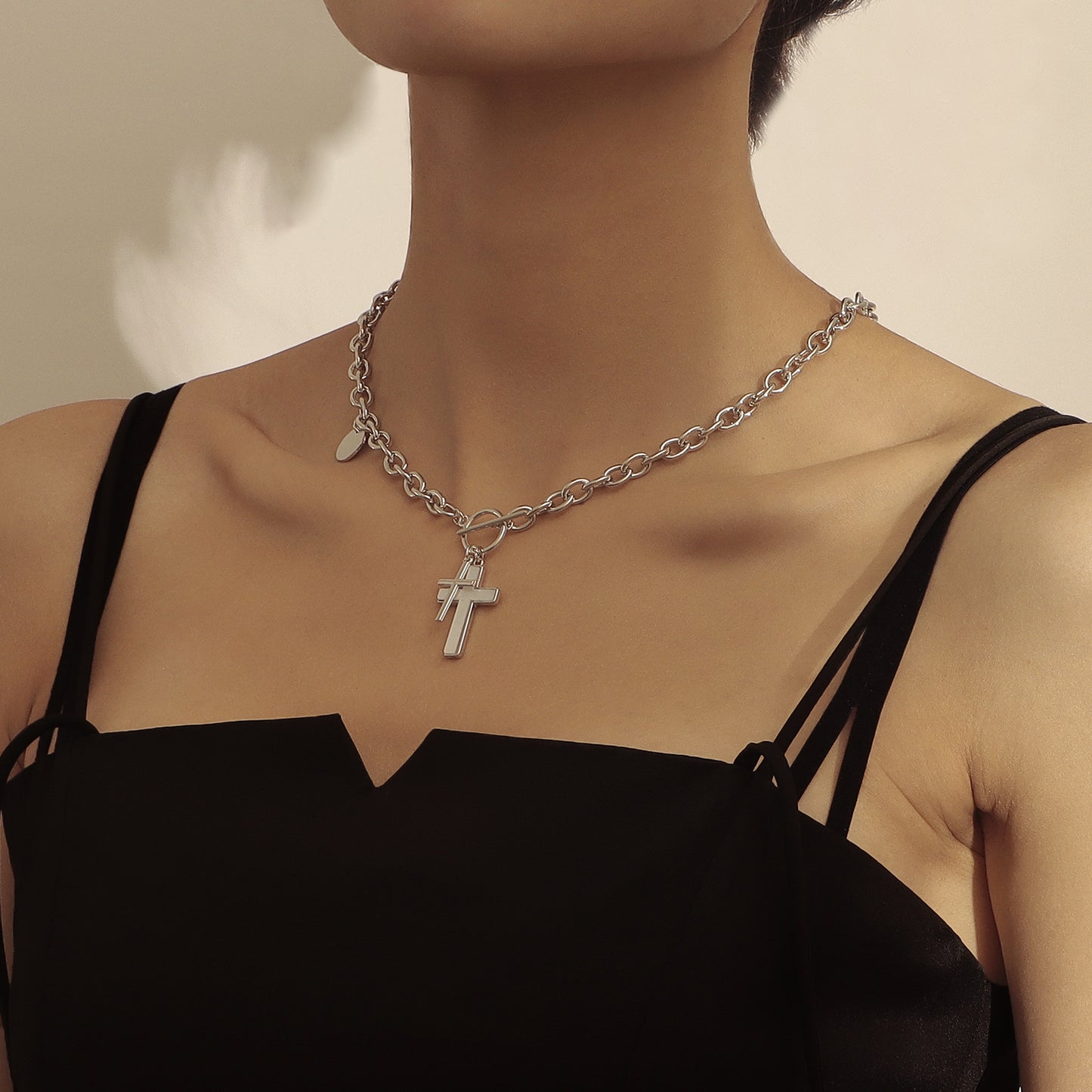Punk Style Geometric Double Cross Pendant Necklace in Alloy with Electroplating for Women