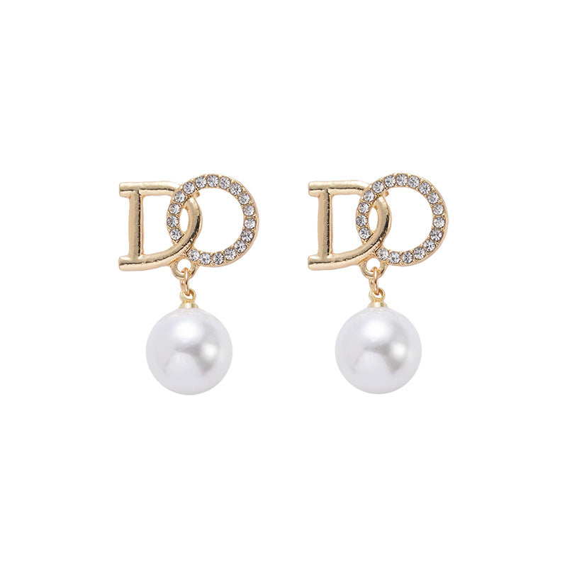 Minimalist Geometric Pearl Stud Earrings for Women with Gold-Plated Copper Base Springtime Elegant Ear Jewelry