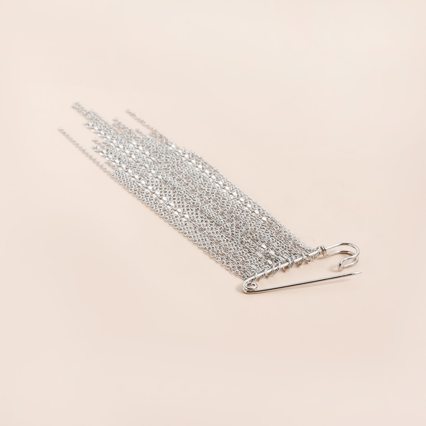 Elegant Business Geometric Alloy Plated Tassel Brooch for Women