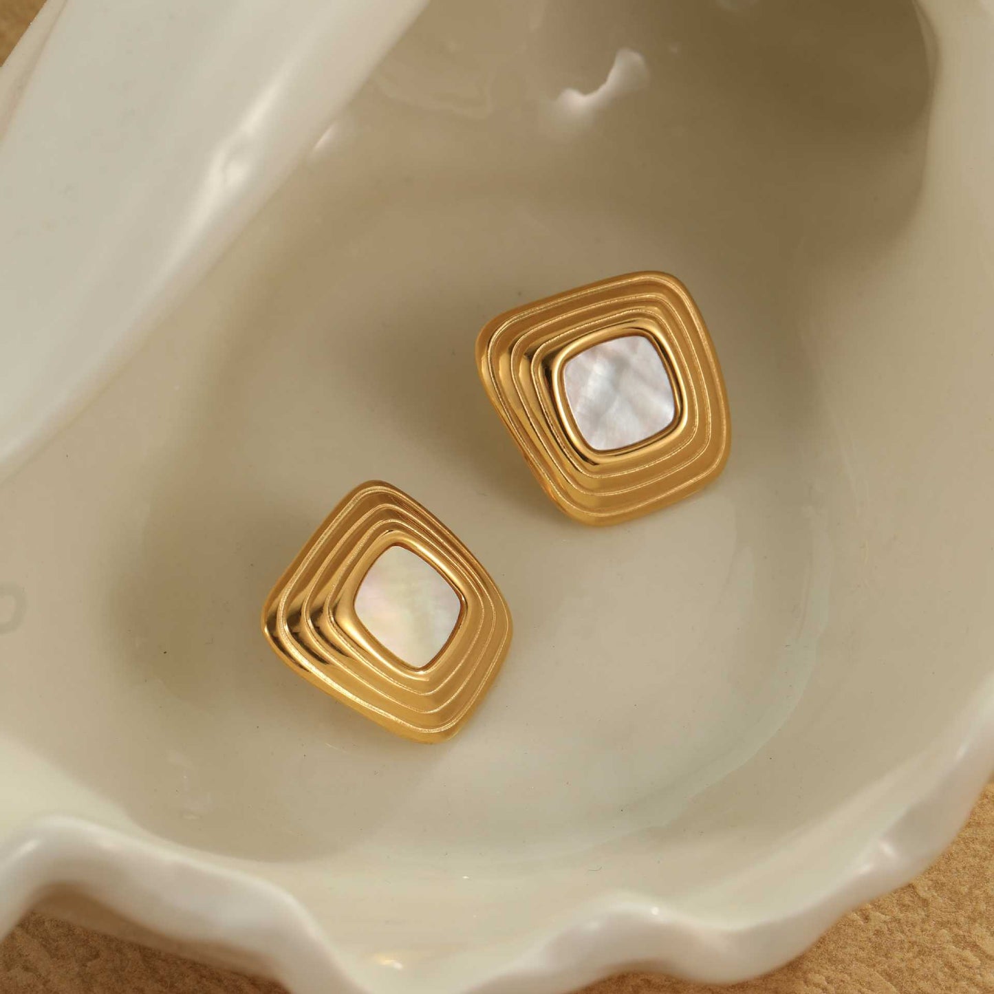 Fashion Geometric Stainless Steel Stud Earrings with Plated Finish for Women