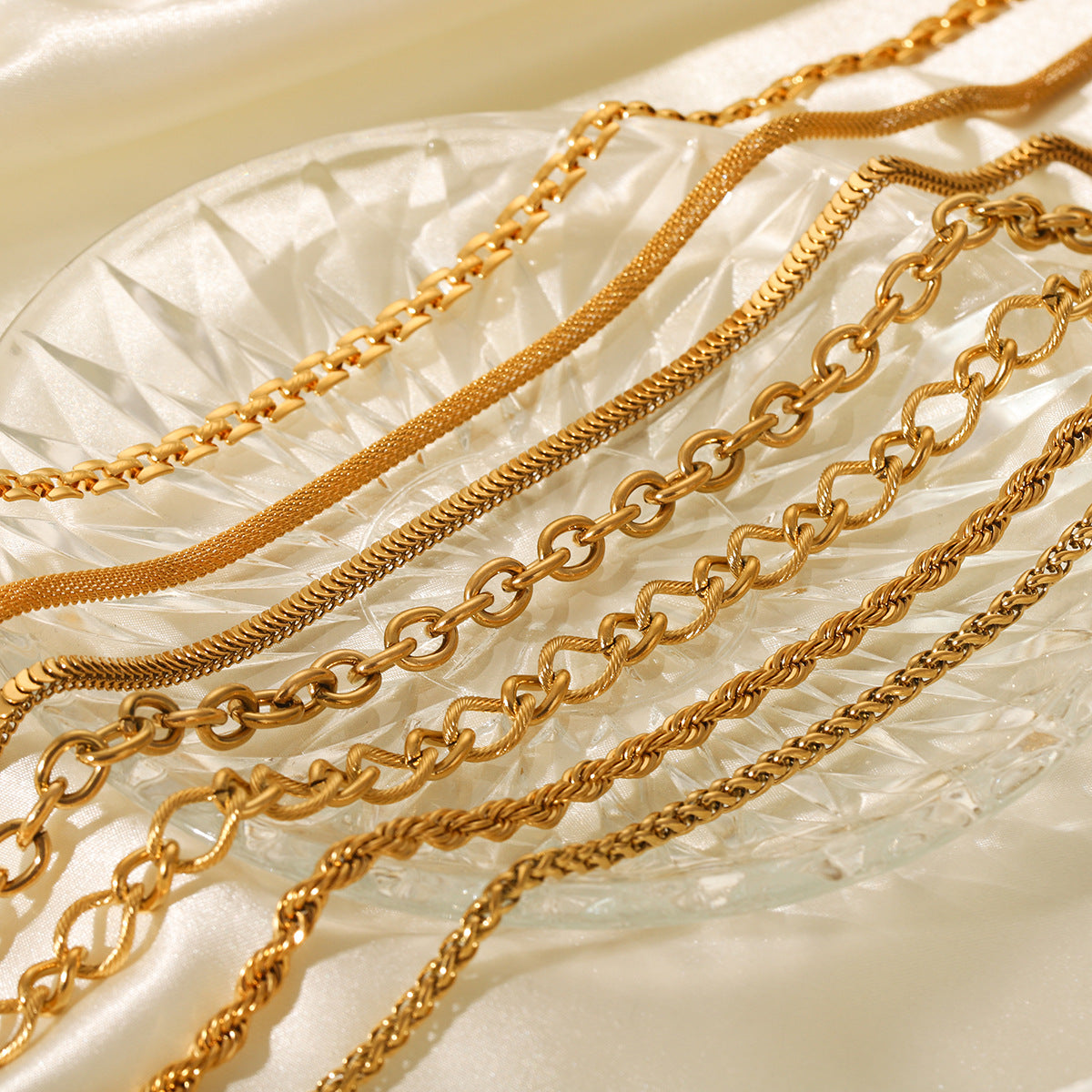 Collana Geometrica Placcata in Acciaio Inossidabile da Donna con Catena a Serpente, Gioielli Minimalisti per Ogni Giorno