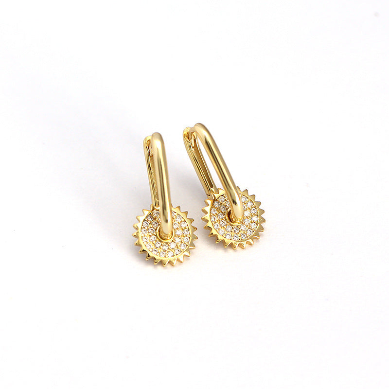 Sweet Streetwear Geometric 925 Sterling Silver Inlaid Diamond Stud Earrings