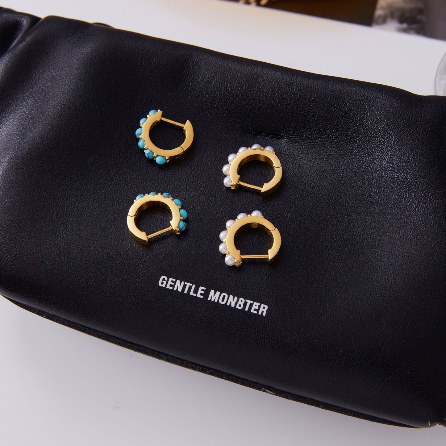Pendientes geométricos de acero inoxidable chapados en perlas con detalles de turquesa para mujer Joyería de moda minimalista de lujo
