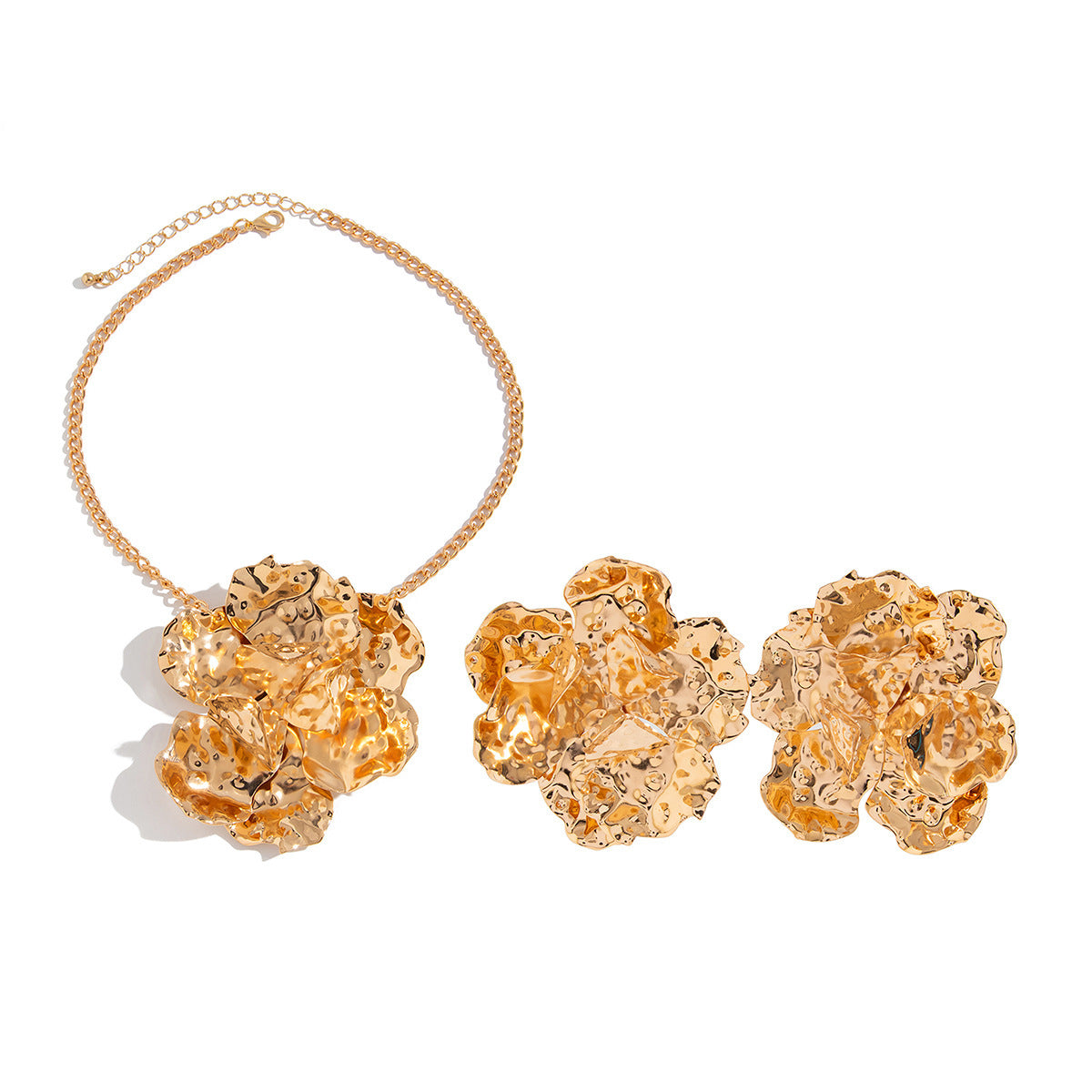 Set collana vintage floreale geometrica in metallo da donna con ciondolo a fiore 3D e catena a O elettrolitica