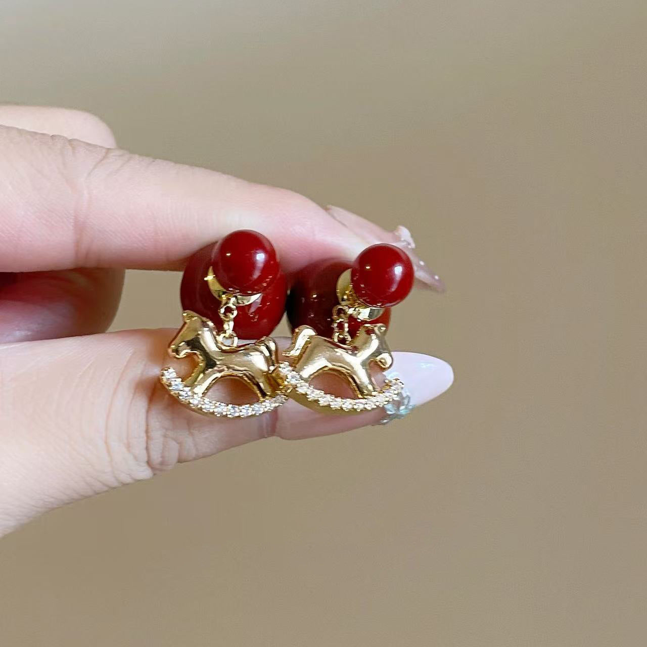 Retro Minimalist Geometric Resin Earrings with Zirconia Accents and 925 Silver Posts for Women