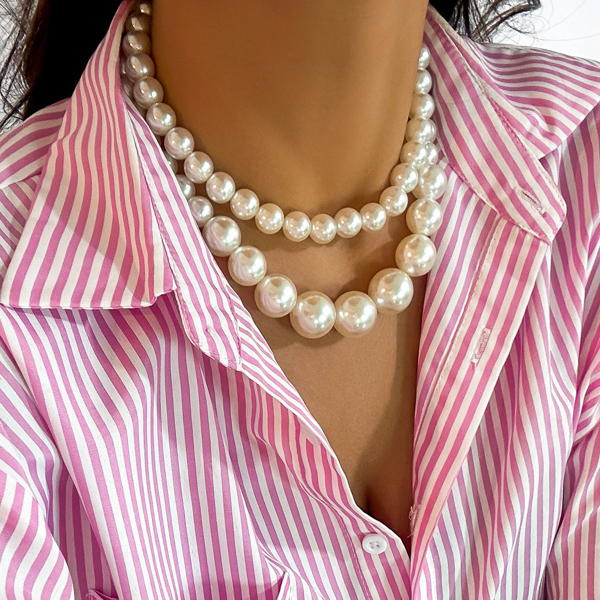 French Vintage Style Heart-Shaped Multi-Layer Imitation Pearl Necklace with Rhinestone Accents and Pearl Chain for Women