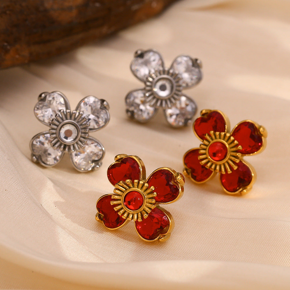 Orecchini a perno alla moda in stile vintage francese con motivo floreale, realizzati in acciaio inossidabile placcato oro 18K e zirconi bianchi e rossi
