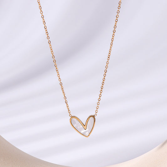 Collana con Ciondolo a Cuore Asimmetrico in Acciaio al Titanio con Placcatura in Oro 18K da Donna, Ipoallergenica e Resistente all'Ossidazione