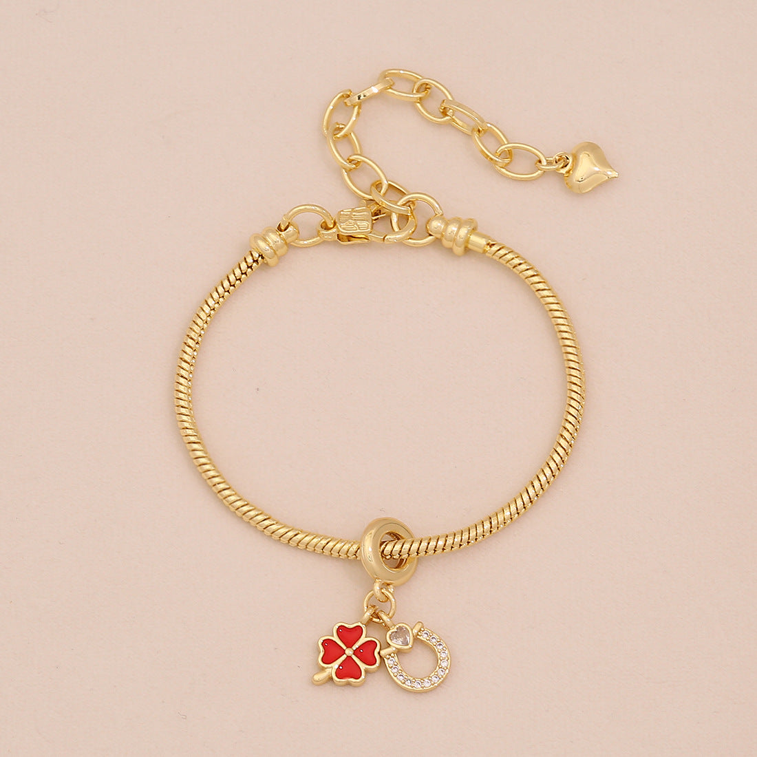 Sweet Floral Heart Brass Inlay Charm Bar for Women