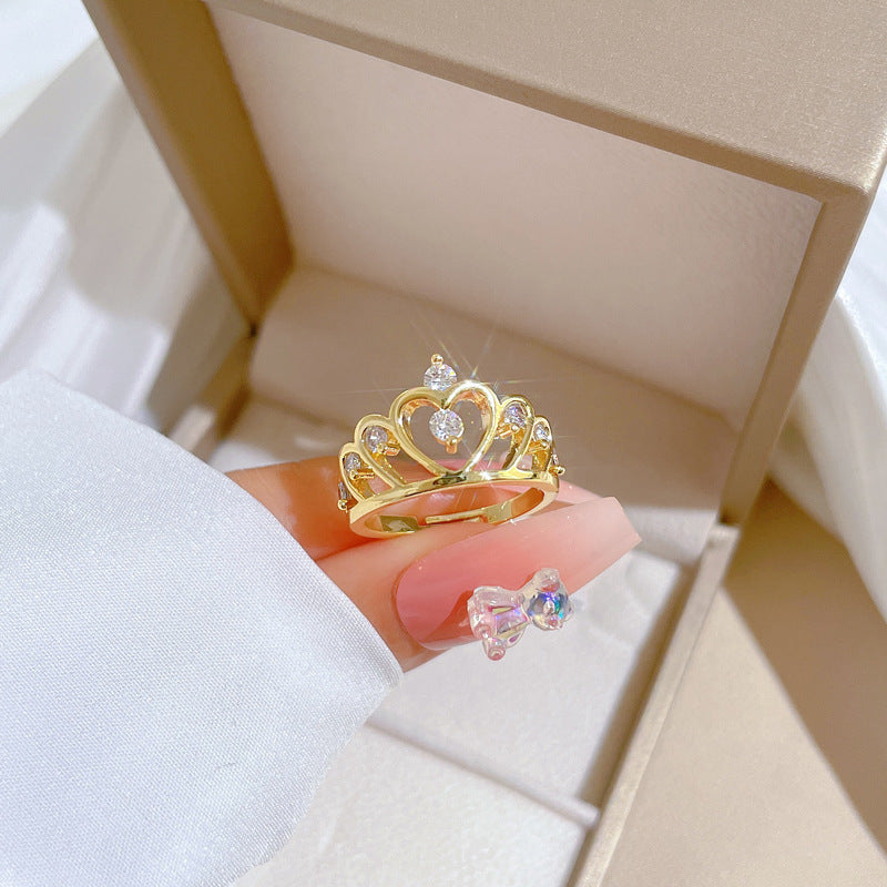 Minimalist Adjustable Crown-Shaped Hollow Ring for Women Made of Brass with Electroplated Finish