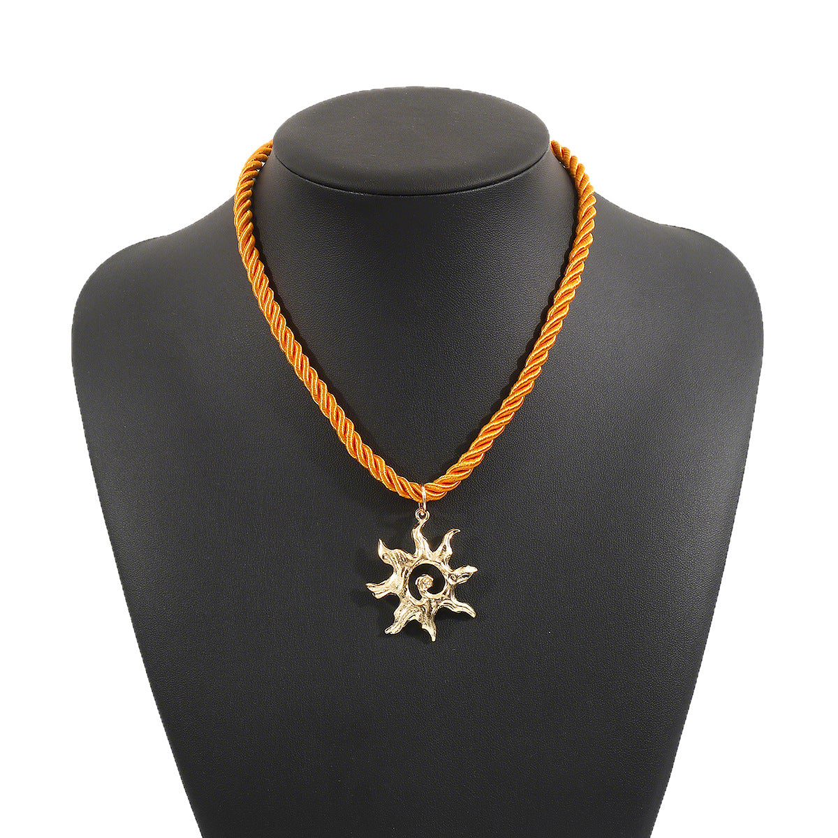 Collar con colgante de corazón y margarita estilo vacacional para mujer con cordón de poliéster, colgante de aleación y acabado esmaltado
