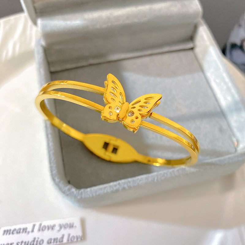 Sweet Elegant Gold Plated Hollow Butterfly Titanium Steel Bracelet