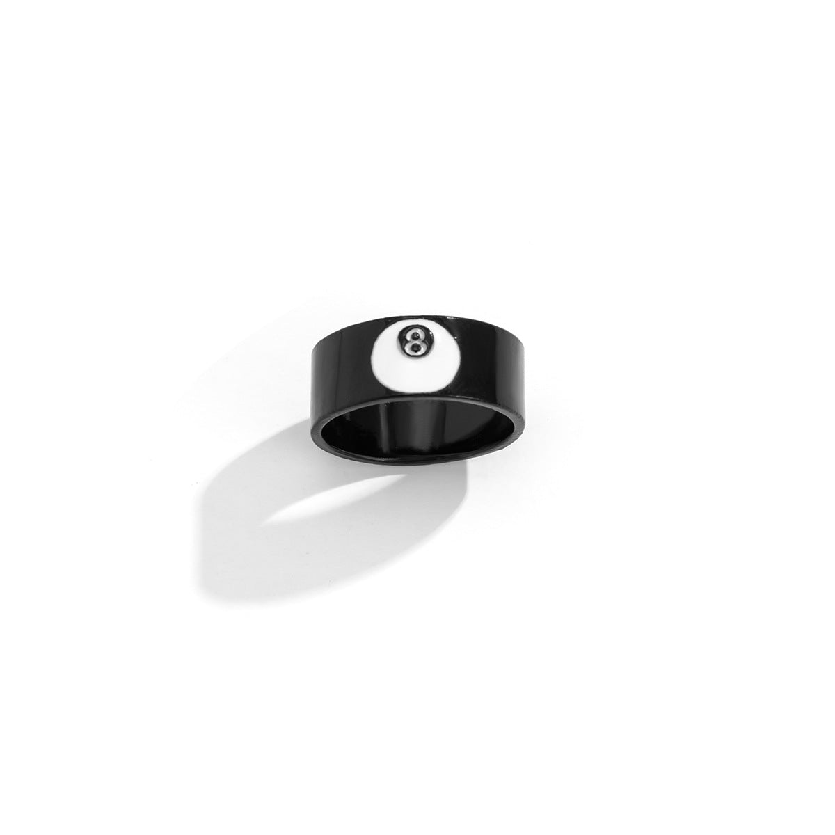 Anillo de aleación geométrica dulce y atrevida para mujer con acabado pintado y diseño numérico