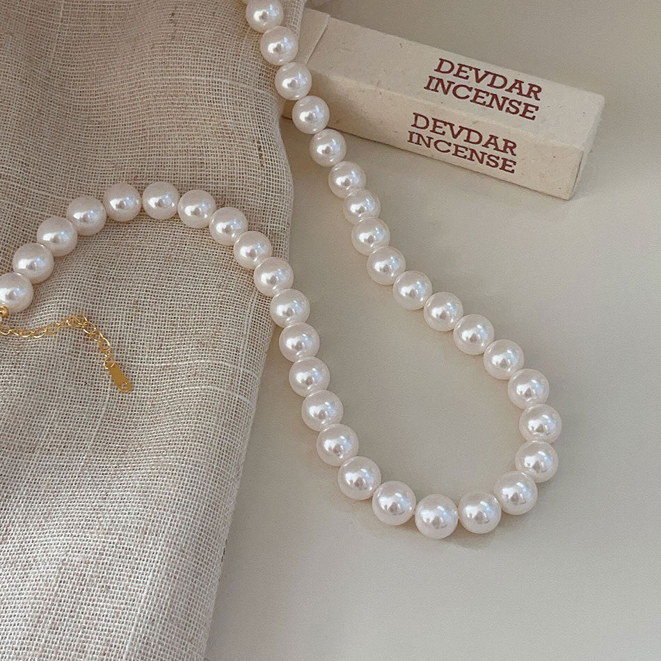 Collana Minimalista a Forma di Stella in Argento Sterling 925 con Dettagli in Cristallo e Perla