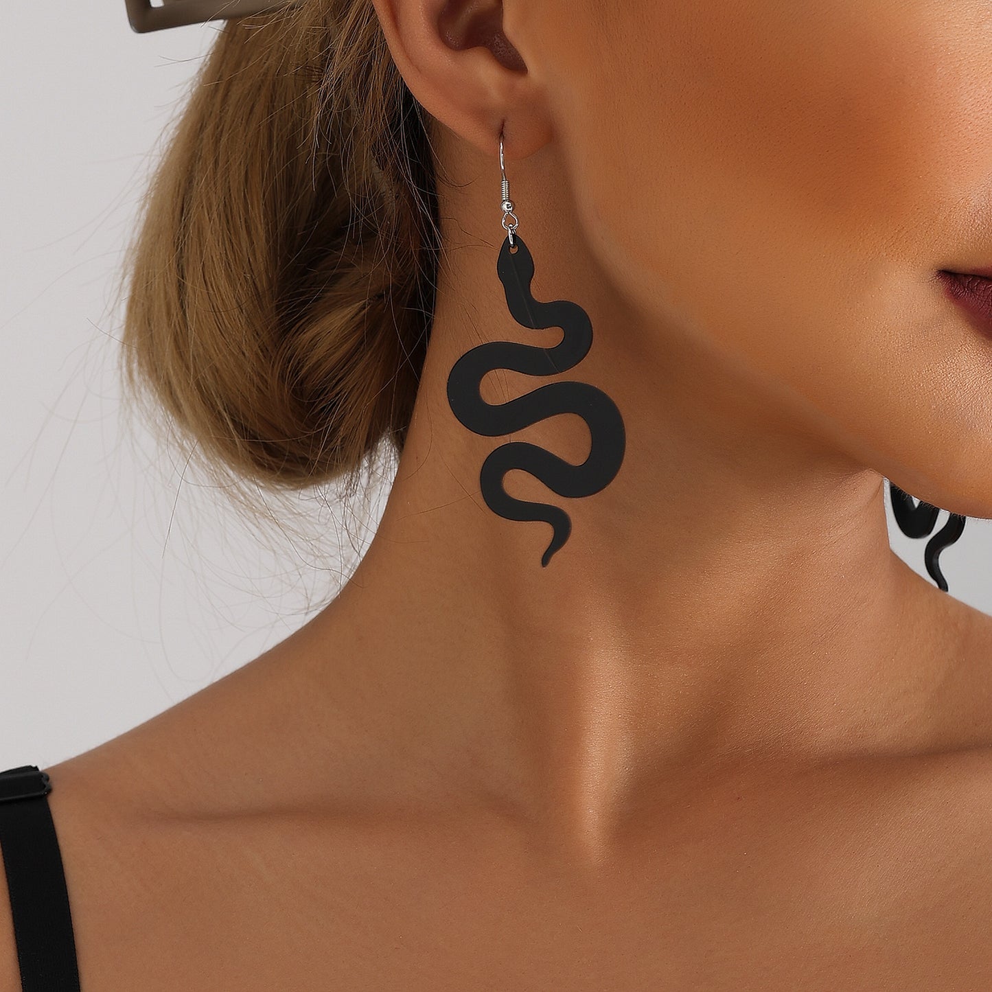Punk Geometric Resin Snake-Shaped Statement Long Earrings for Women with Plated Finish