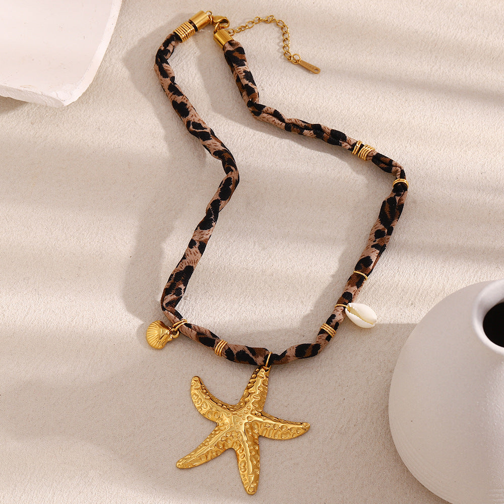 Minimalist Starfish Pendant Necklace in Stainless Steel with 18K Gold Plating for Women
