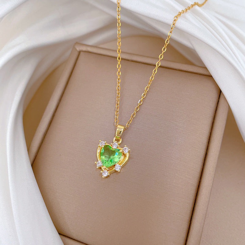 Collana Minimalista a Cuore in Acciaio al Titanio con Intarsio di Zircone Verde per Donne, Catena Delicata per Clavicole