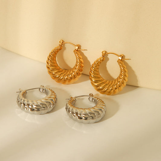 Pendientes huecos de acero de titanio inspirados en INS con baño de oro de 18 quilates, pendientes geométricos con forma de cruasán para mujer