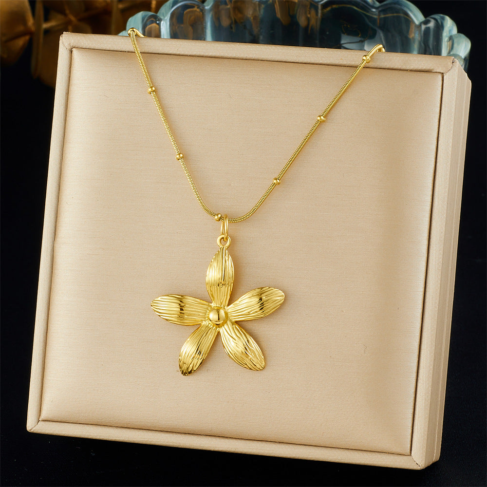 Vintage Gold Plated Stainless Steel Star Butterfly Animal Hollow Pendant Necklace for Women