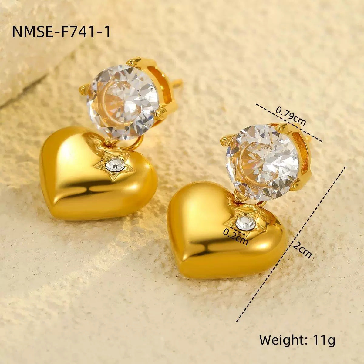 Fashionable Heart-Shaped Stainless Steel Stud Earrings with Plated Finish for Women