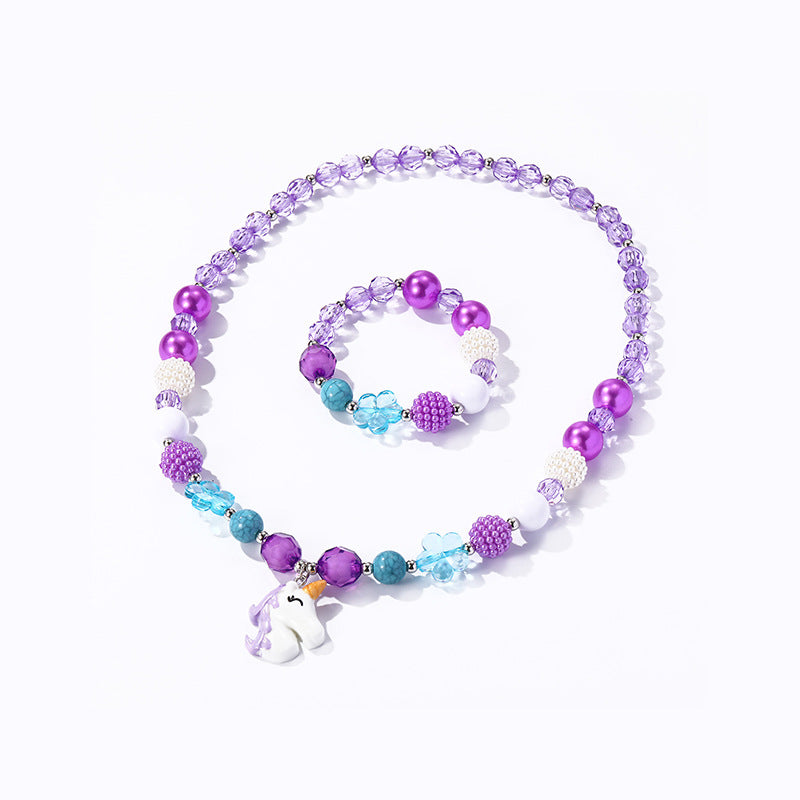 Set di Gioielli in Resina con Collana e Ciondolo Unicorno Stile Principessa per Bambine con Perle Color Caramella su Catena a Sfere Rotonde