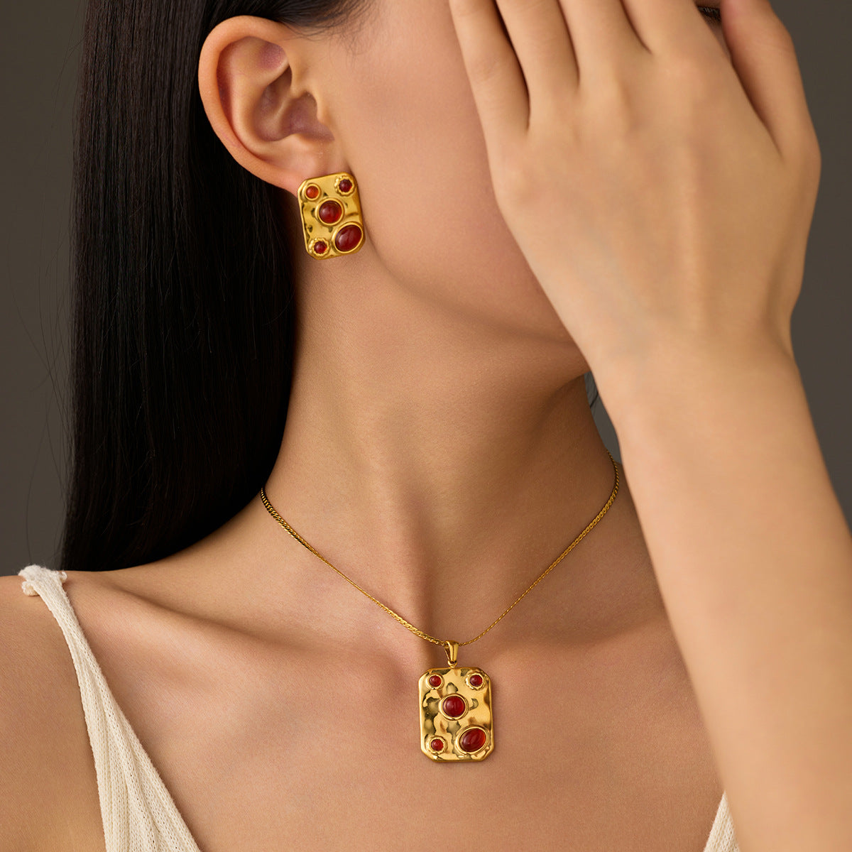 Set di collana con pendente in titanio e acciaio quadrato minimalista con intarsio in pietra naturale da donna