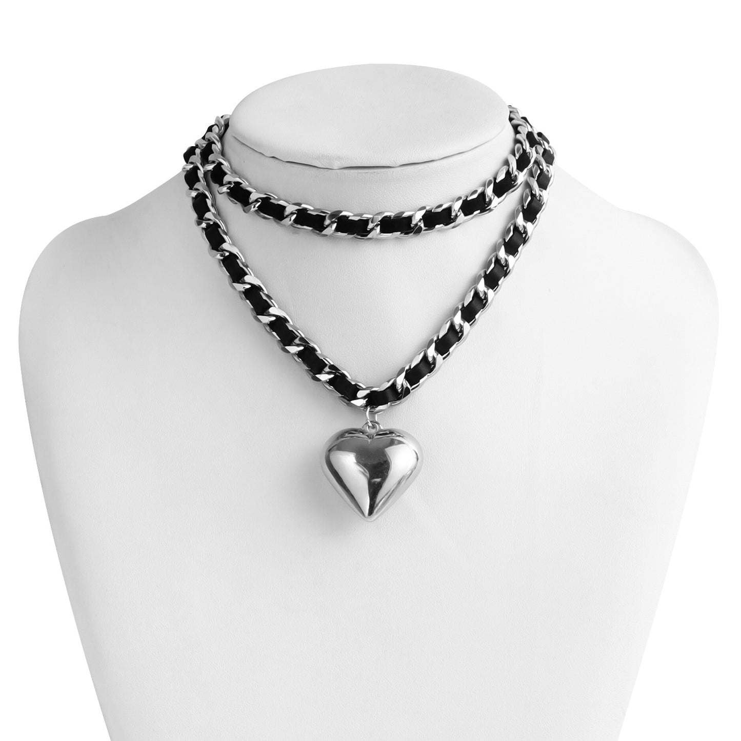 Minimalist Geometric Large Heart Pendant Necklace for Women with Electroplated Metal Chain and Versatile Double-Layer Design