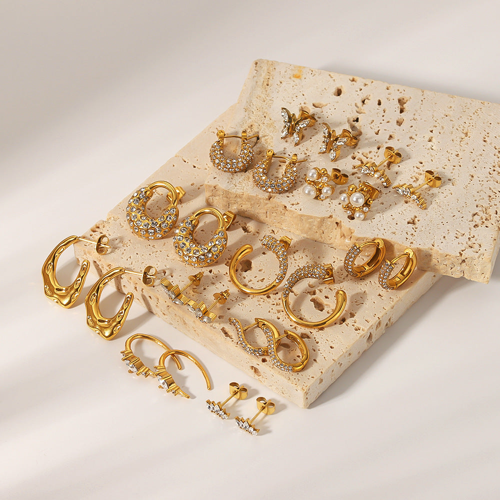 Orecchini Irregolari a Farfalla con Zirconi e Perle in Acciaio Inossidabile con Placcatura in Oro 18K da Donna
