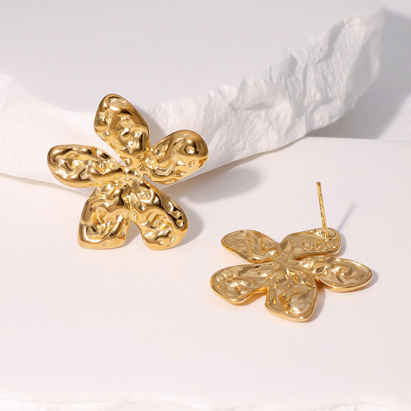 Natural Floral Stainless Steel Stud Earrings with 18K Gold Plating for Women, Lightweight Luxury Flower and Leaf Design