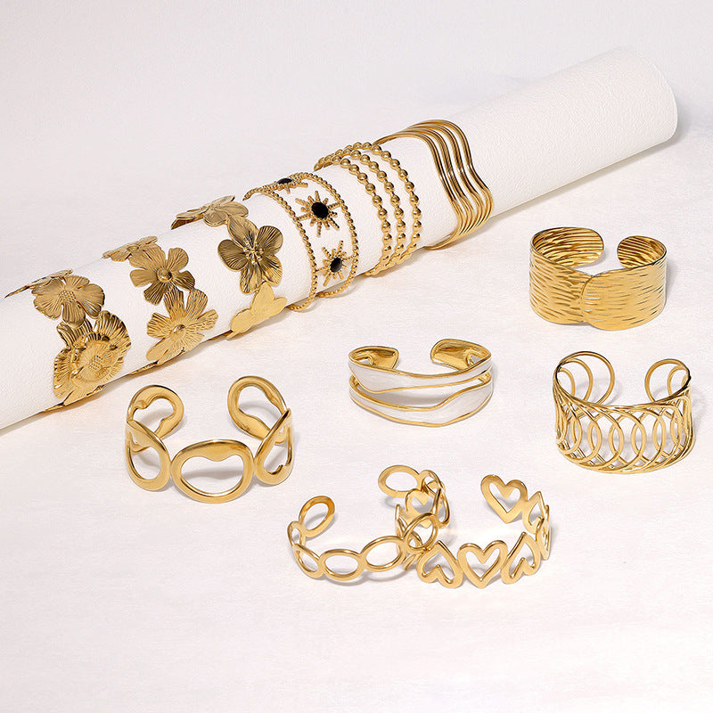 Minimalist Geometric Cold-Tone Bracelet with Heart and Floral Motifs in Gold-Plated Stainless Steel for Women