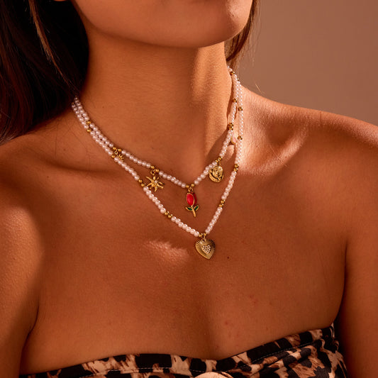 Fashionable Minimalist Heart-Shaped Stainless Steel Pendant Necklace with Plated Finish for Women